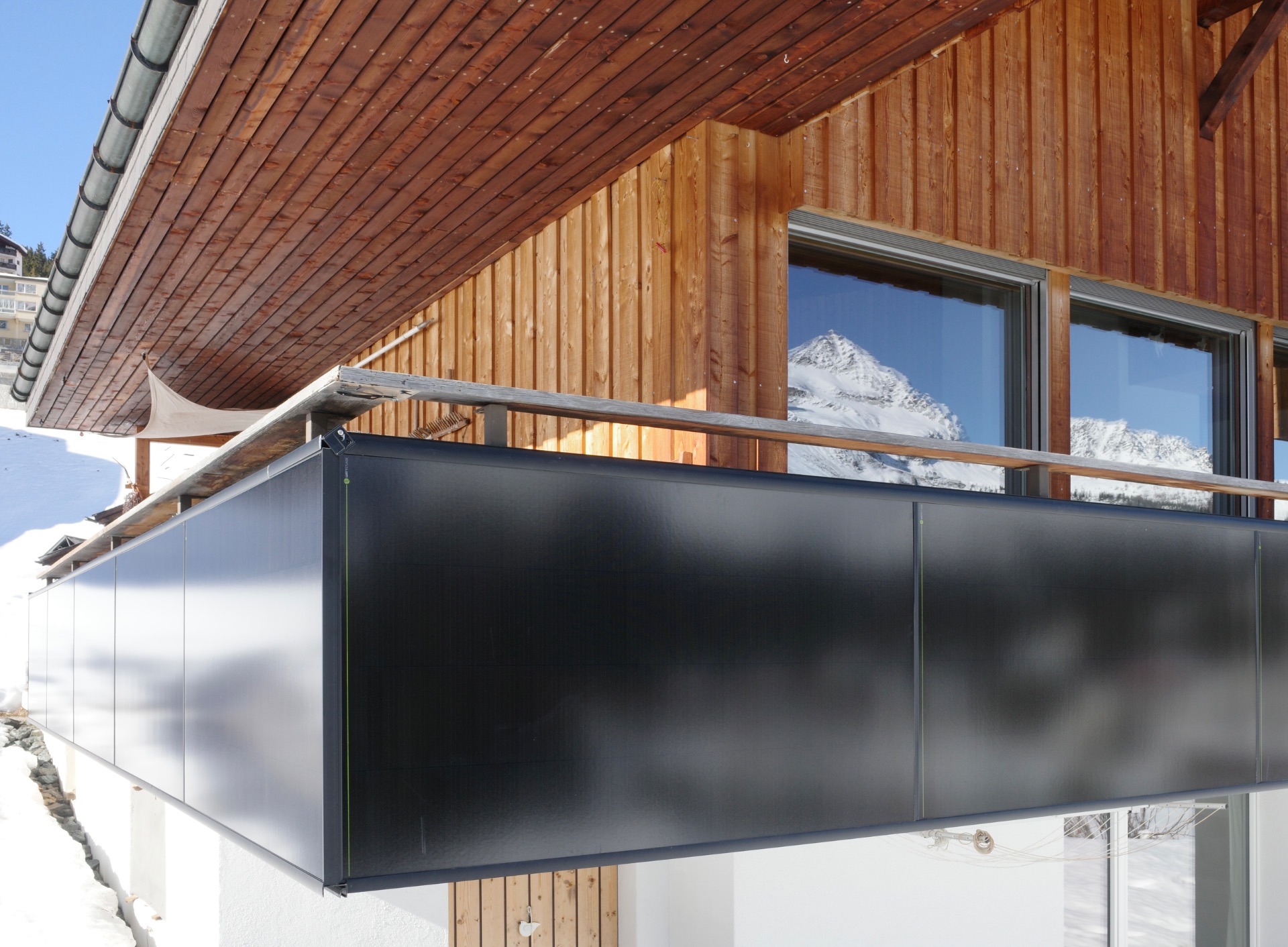 auf den Balkon angepasste Montage und ideal dimensionierte Module